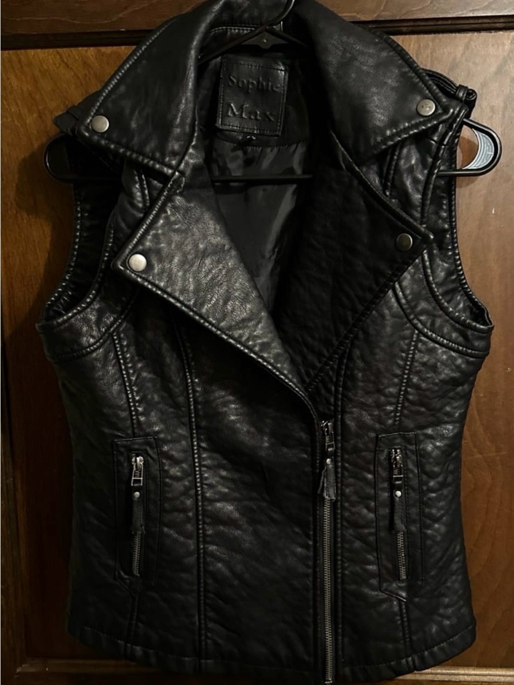 Sophie Max Soft Black Vest